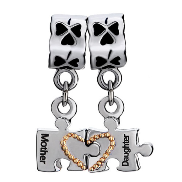 FREE S/H Pugster Mother Daughter Puzzle charm -Fits Pandora - Picture 2 of 3